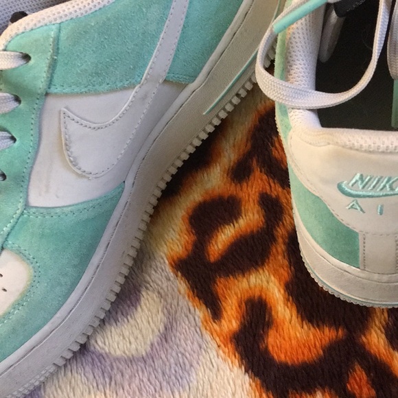 AIR FORCE 1 - Picture 3 of 4